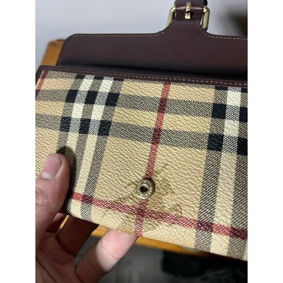 Burberry Haymarket Coated Canvas Leather Check Wallet - Picture 9 of 12